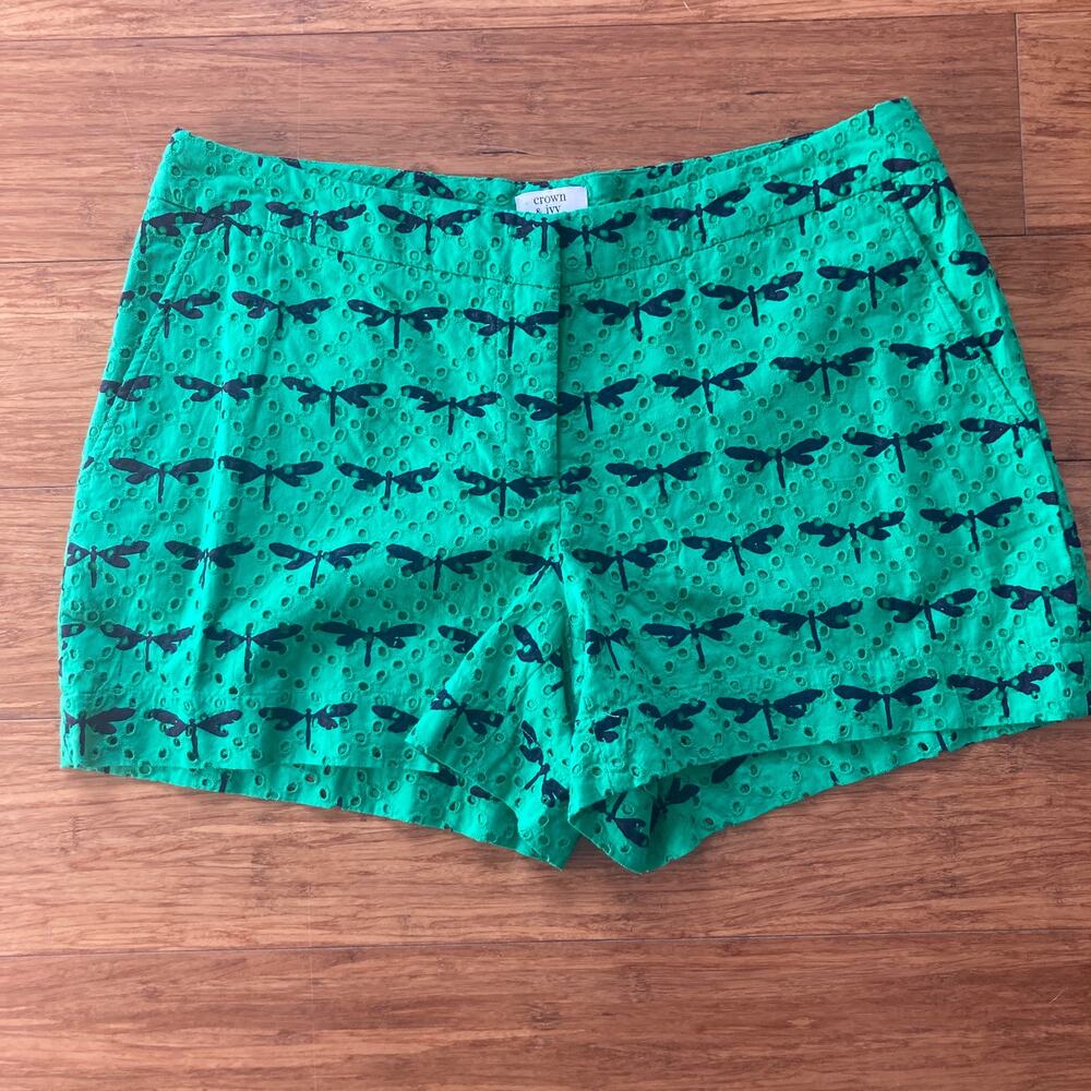 Crown & Ivy Green Dragonfly Shorts, Size 6